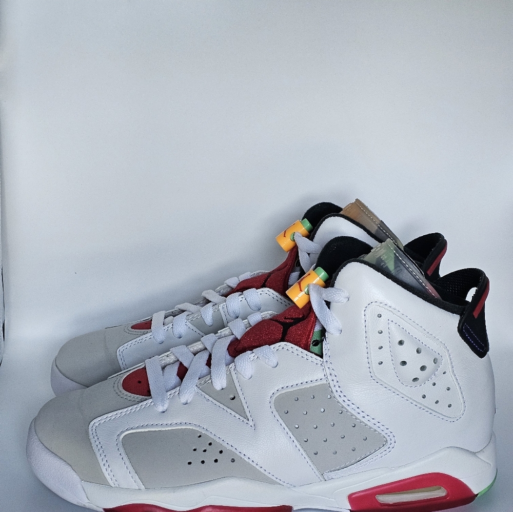 Air Jordan 6 Retro (GS) Neutral Grey/Black-White Size 6Y 384665-062
